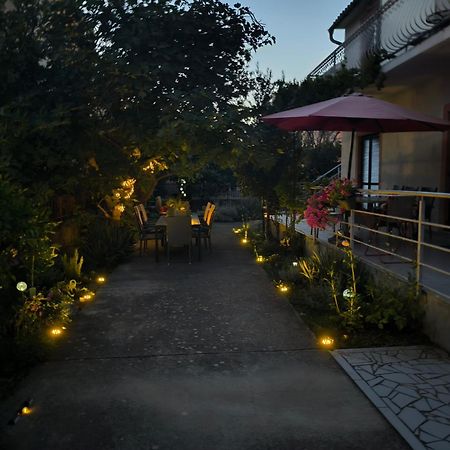 Apartmani Jadranka Водице Екстериор снимка