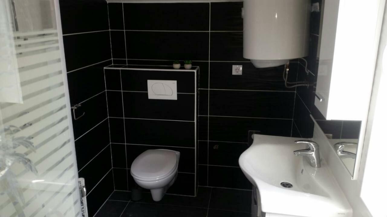 Apartmani Jadranka Водице Екстериор снимка
