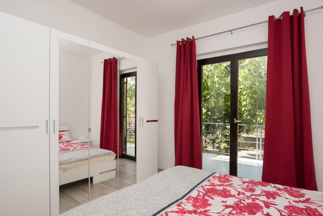 Apartmani Jadranka Водице Екстериор снимка